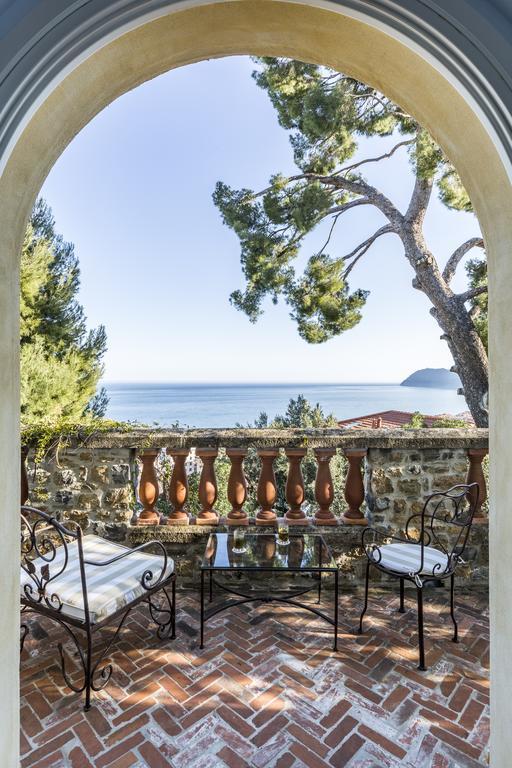 Villa Della Pergola Relais Et Chateaux 알라시오 외부 사진